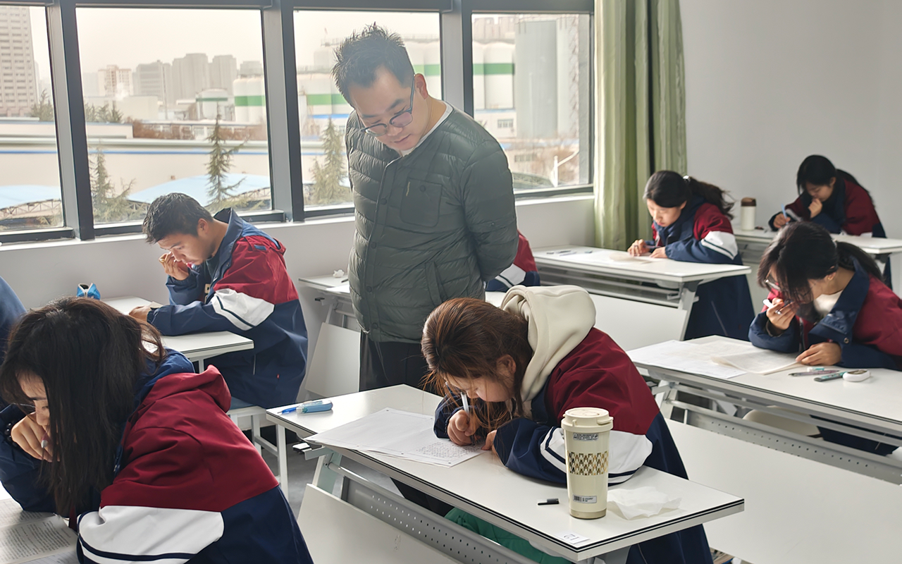 巡考.png